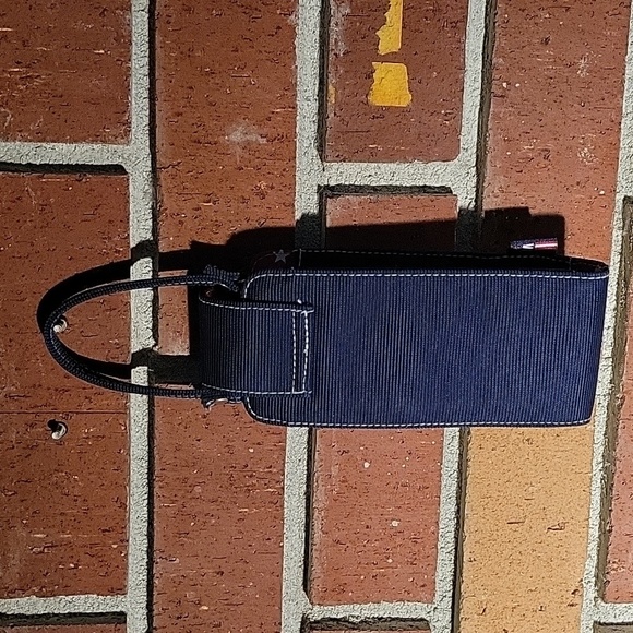 Disney Cell Phone Holder Bag - Picture 3 of 5